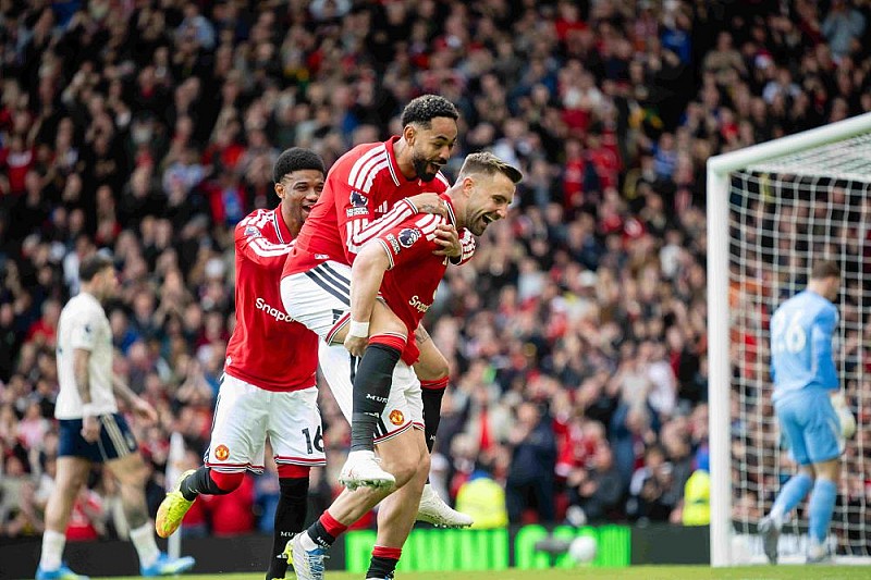 Manchester United football tickets